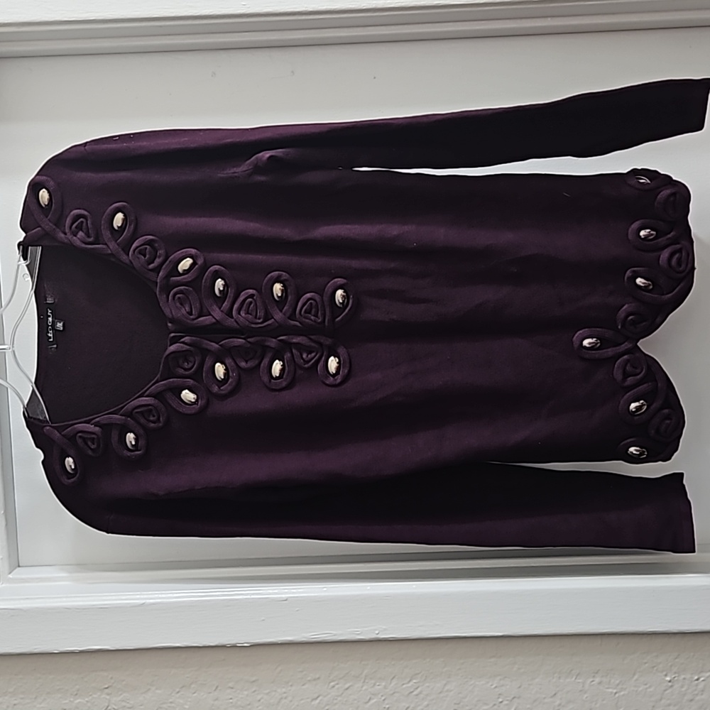 Soft Wool Blouse, Elegant Fabric & Metal Detail, NWOT (Size L–XL)